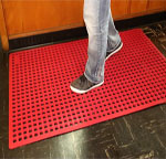 K-Series Comfort Tract Rubber Drainage Mats